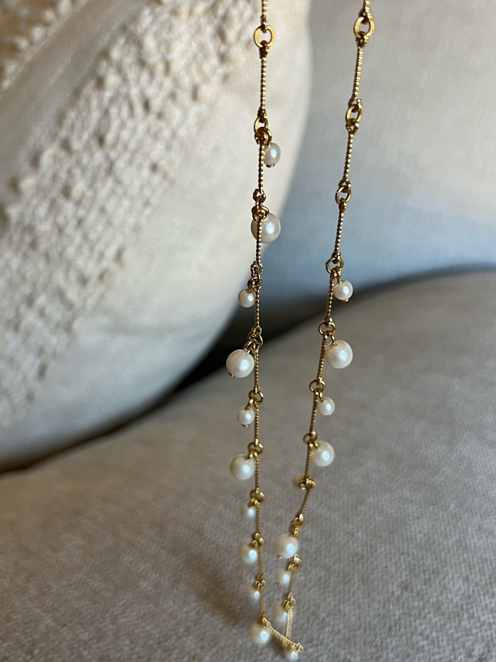 Vintage inspired Signed Premier Designs Gold Pearl Dangle Drop Necklace 18” - Picture 2 of 7